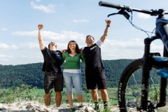 Mountainbiker auf dem Gipfel